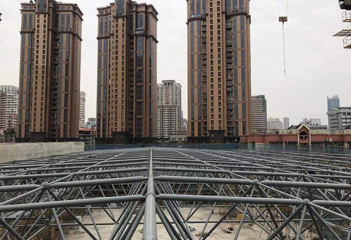 凯里螺栓球网架结构